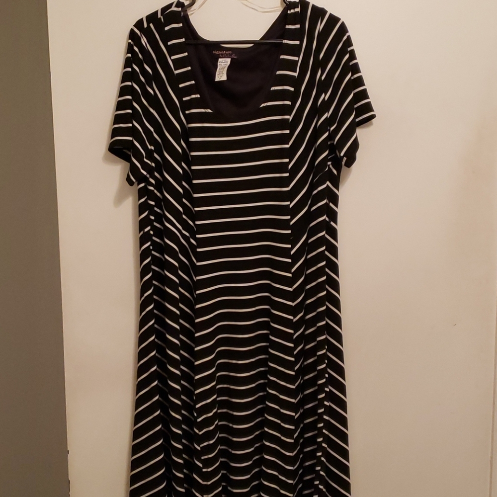 Black and White Maxi Asymmetric Dress